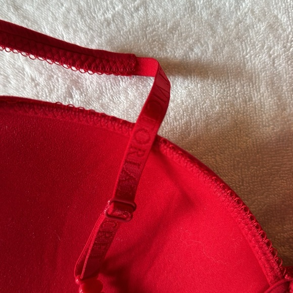 Victoria’s Secret bra/Great condition/Size 36B/ red color - Picture 6 of 6